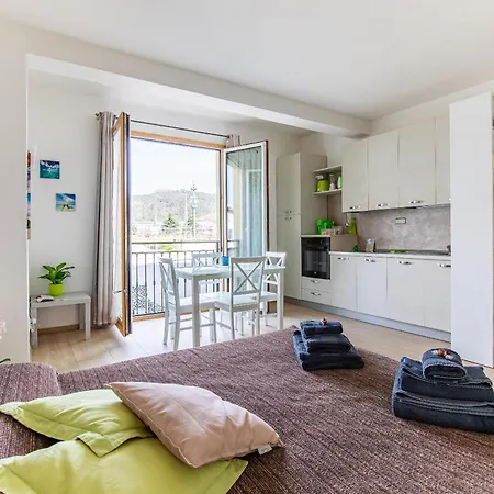Apartamento Orizzonte 5 Terre - Via Lunigiana 221 - Stazione Migliarina, Interno 19 La Spezia