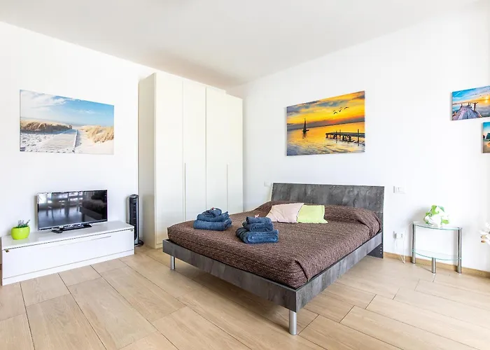 Orizzonte 5 Terre - Via Lunigiana 221 - Stazione Migliarina, Interno 19 Appartement La Spezia