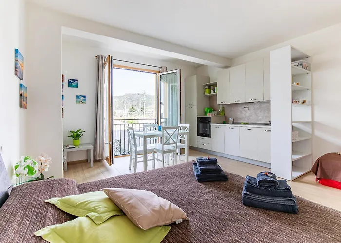 公寓 Orizzonte 5 Terre - Via Lunigiana 221 - Stazione Migliarina, Interno 19 斯培西亚