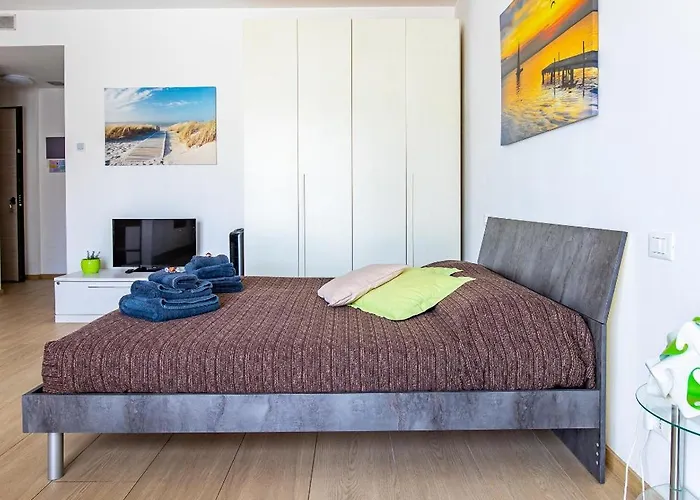 Apartment Orizzonte 5 Terre - Via Lunigiana 221 - Stazione Migliarina, Interno 19 La Spezia